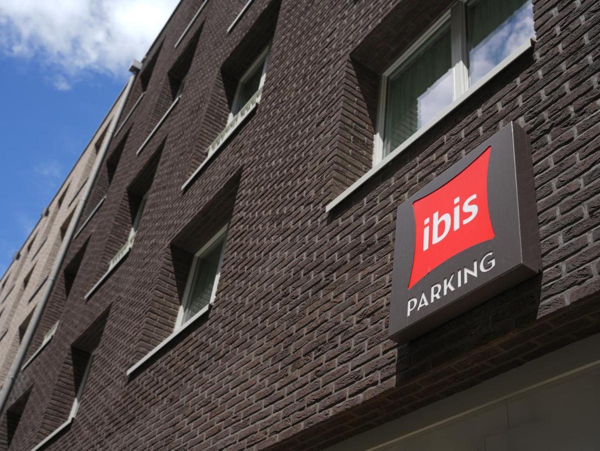 Ibis Paris Gare Montparnasse Catalogne Hotel ภายนอก รูปภาพ